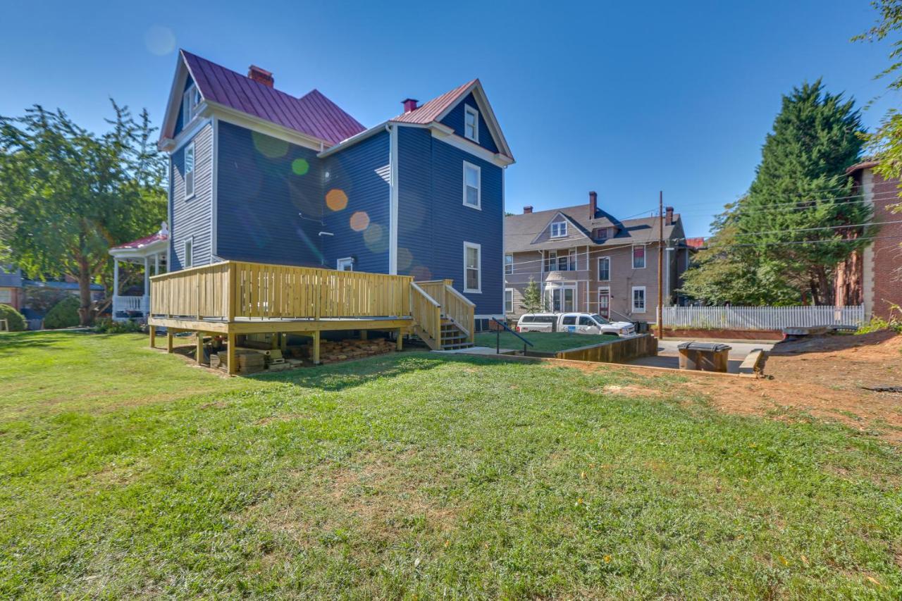 Danville Retreat With Hot Tub And Cozy Fireplace! Exterior photo